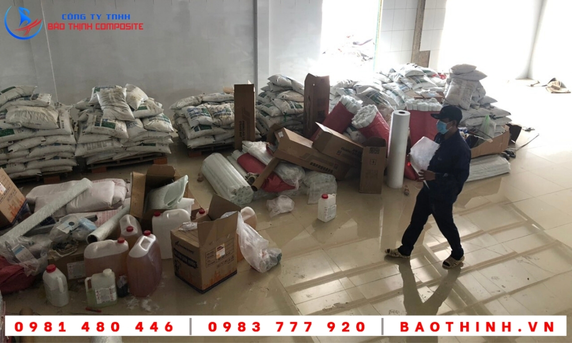Bọc phủ composite hồ nước tại Công ty Việt Úc - Bạc Liêu