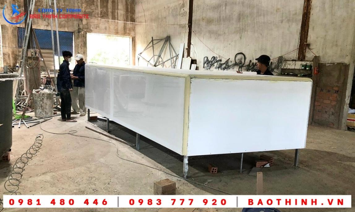 Lắp đặt hồ bơi composite nguyên khối tại TPHCM