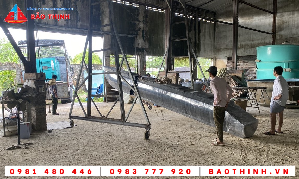 Tìm hiểu về cấu trúc của phao nổi composite