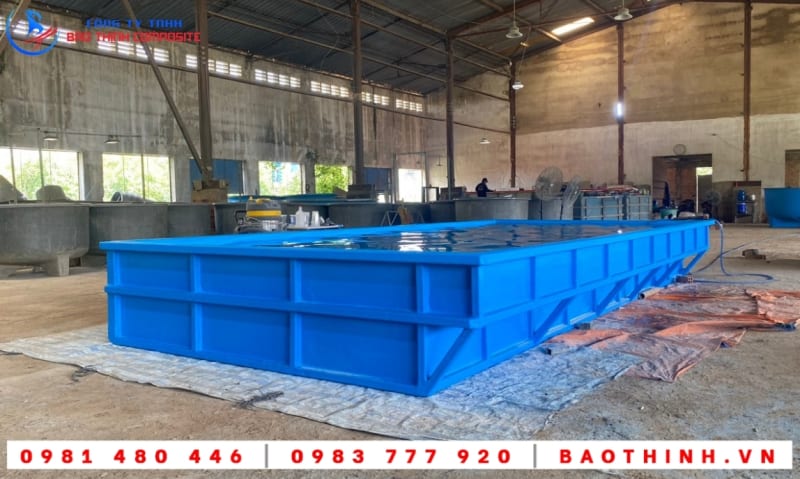 Hồ bơi composite nguyên khối Quận 12 HCM