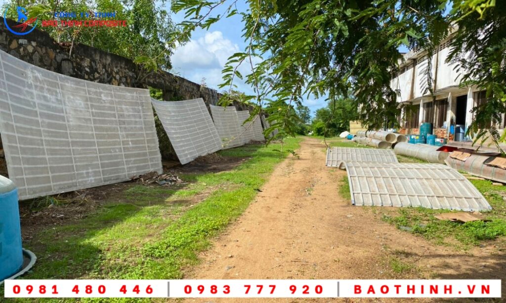 Hồ tròn composite nguyên khối tại Bình Thuận