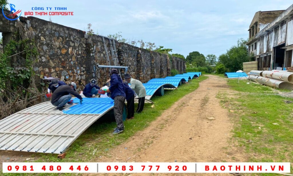 Hồ tròn composite nguyên khối tại Bình Thuận