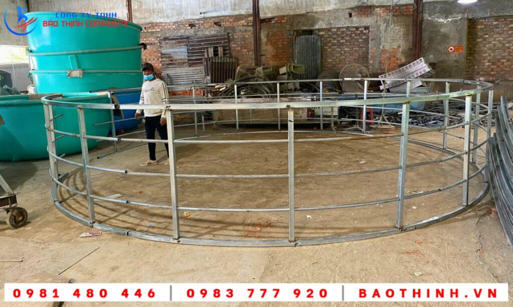 Hồ tròn composite nguyên khối tại Cà Mau