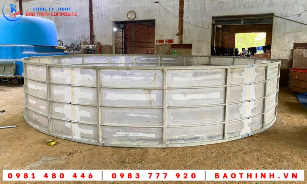Hồ tròn composite nguyên khối tại Cà Mau