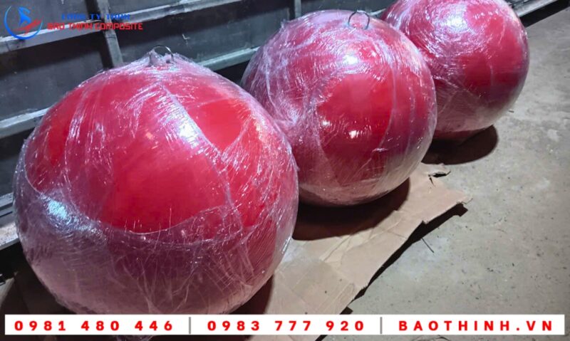 Phao nổi cảnh báo tại Hà Nội