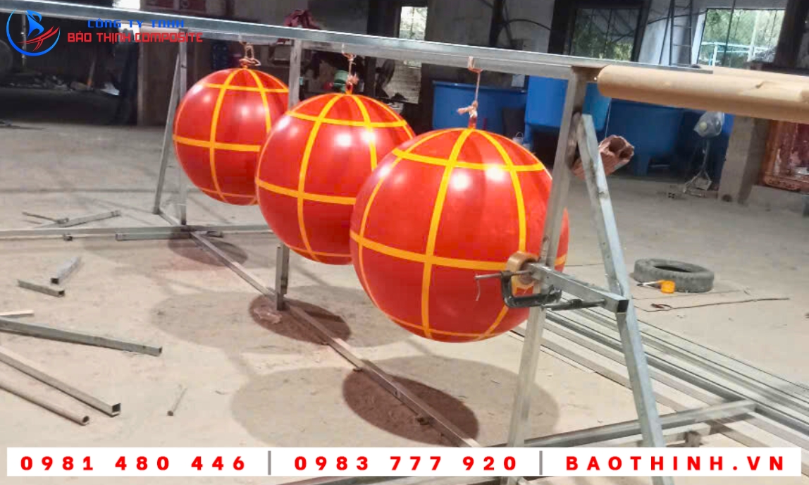Phao tròn cảnh báo tại Hà Nội